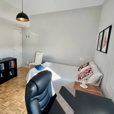 Doble Con Bano Privado En El Centro De Granada